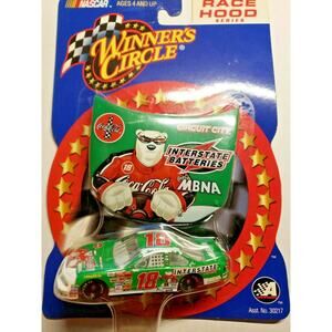 Bobby Labonte #18 Interstate Batteries Pontiac1:64‎ Diecast Hood Series Car U127